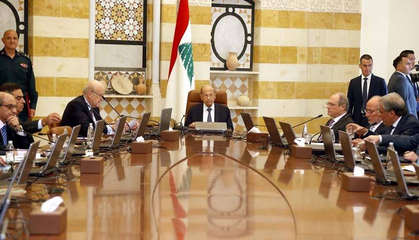 الحكومة فقدت مُقومّات الحياة ...