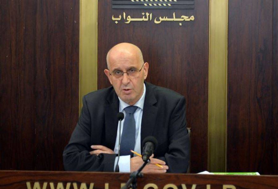 عراجي: لمحاسبة من أساء للبلد وساهم بإفلاسه وتدمير مؤسساته