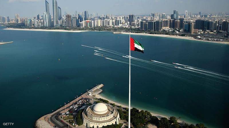 الإمارات تحل رابعة بين أفضل الوجهات العالمية للعيش والعمل