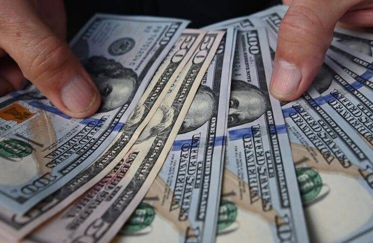 كم سجّل سعر صرف دولار السوق السوداء ظهر اليوم؟