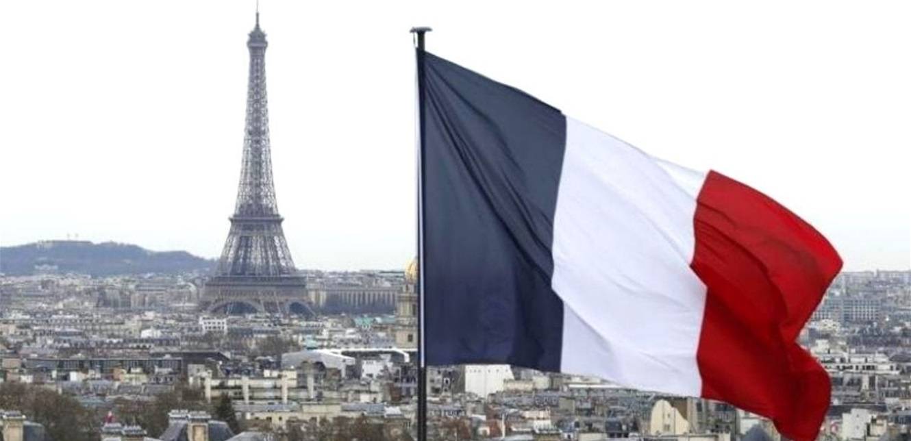 كيف علّقت فرنسا على قرار روسيا تعليق عمل بعثتها في الناتو؟