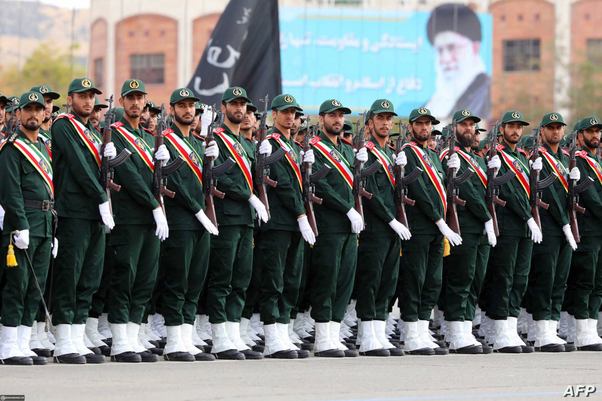 إيران: سنردّ على أي مغامرة معادية