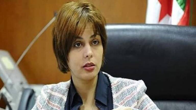 الحكم على وزيرة جزائرية سابقة وآخرين بالسجن
