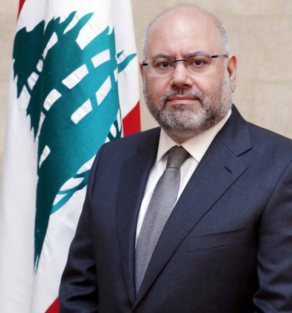 مؤتمر صحافي لوزير الصحة غدا