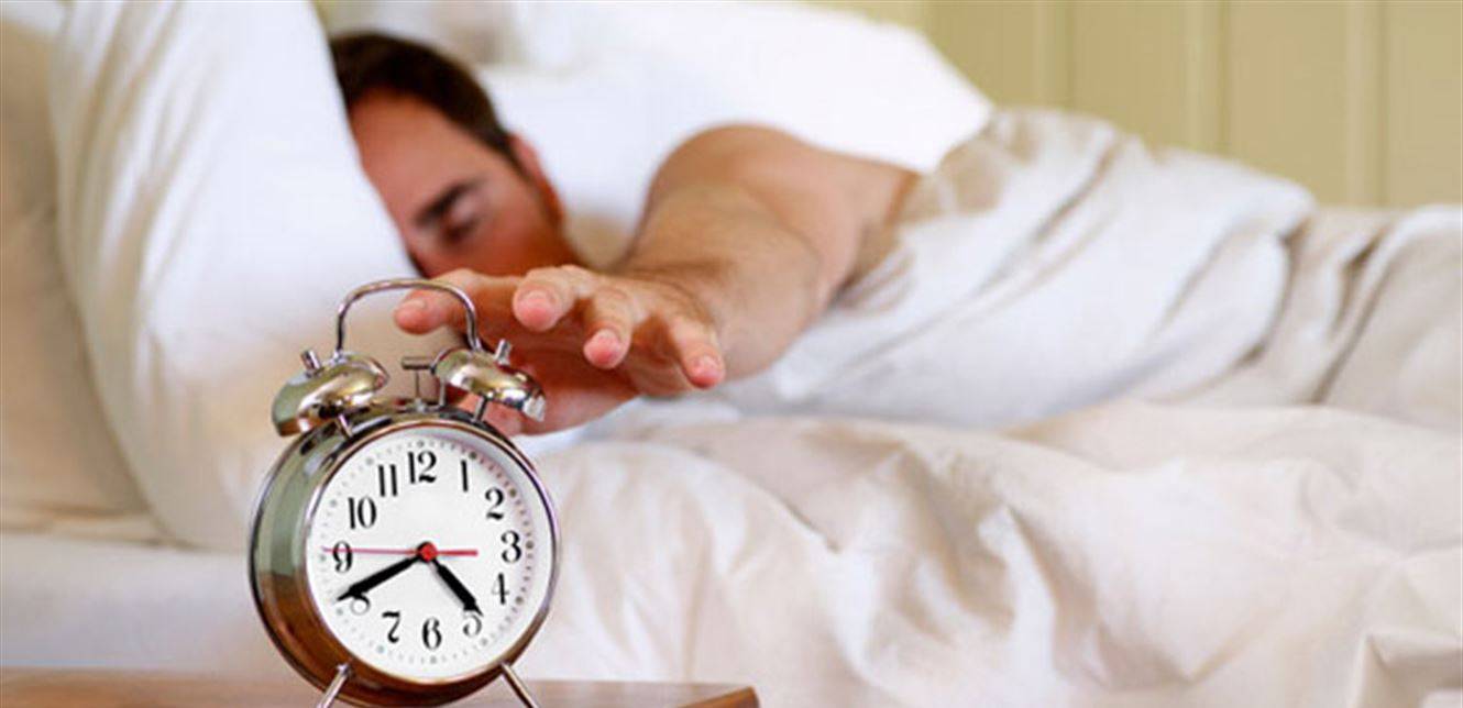 صعوبة الاستيقاظ صباحا.. اليكم الأسباب