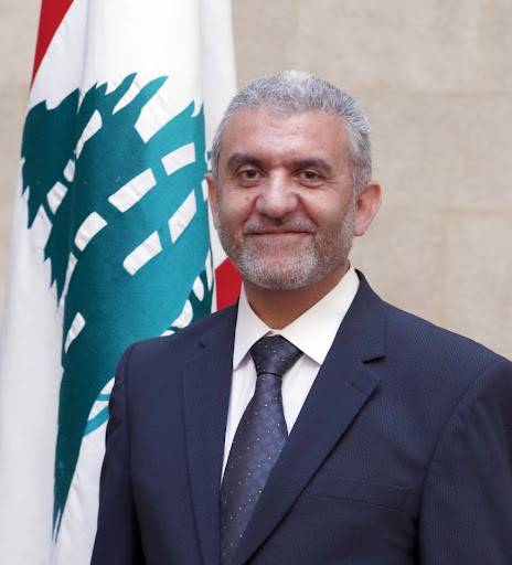 وزير العمل: لا بد من اقرار حد ادنى للأجور في القطاع الخاص