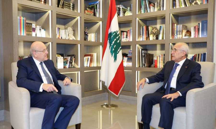 أوضاع لبنان والحكومة بين ميقاتي وسليمان