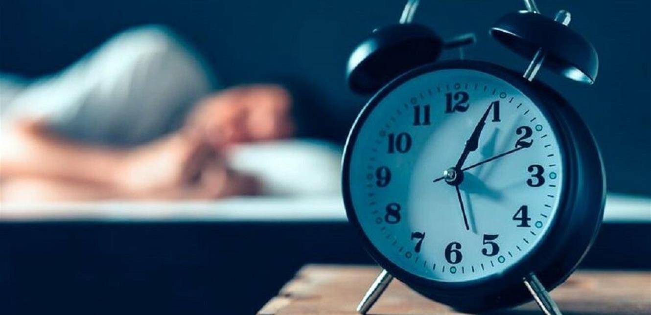 ليست القهوة ولا التوتر... عامل يقلل من معدل نومك الشهري بمقدار 8 ساعات