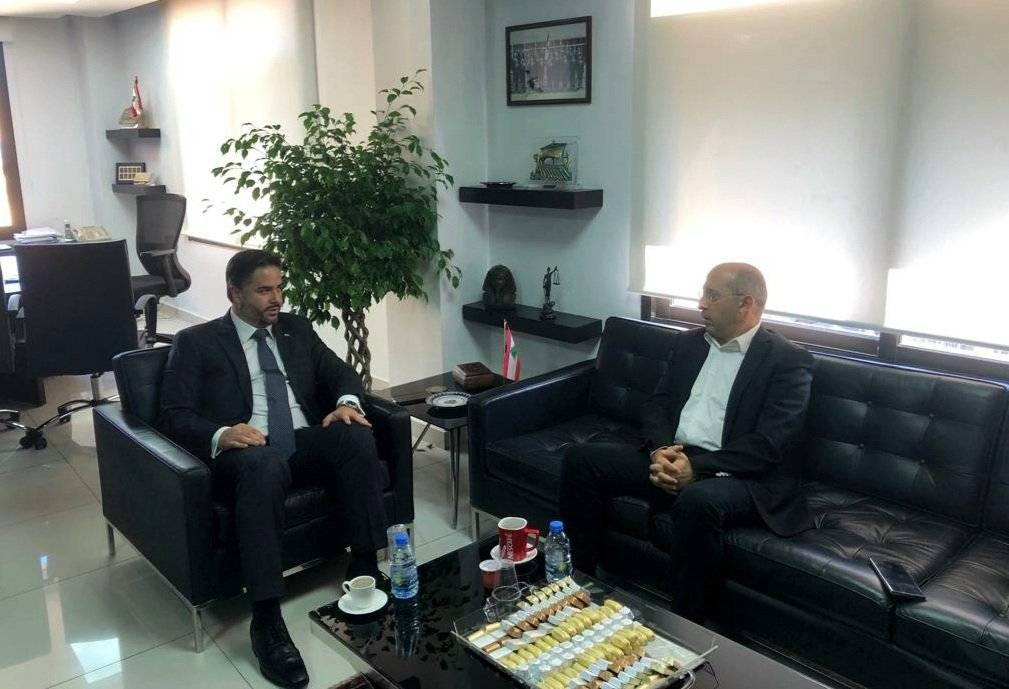 الملفّات المعيشية على طاولة البحث بين وزير الاقتصاد و النائب عون