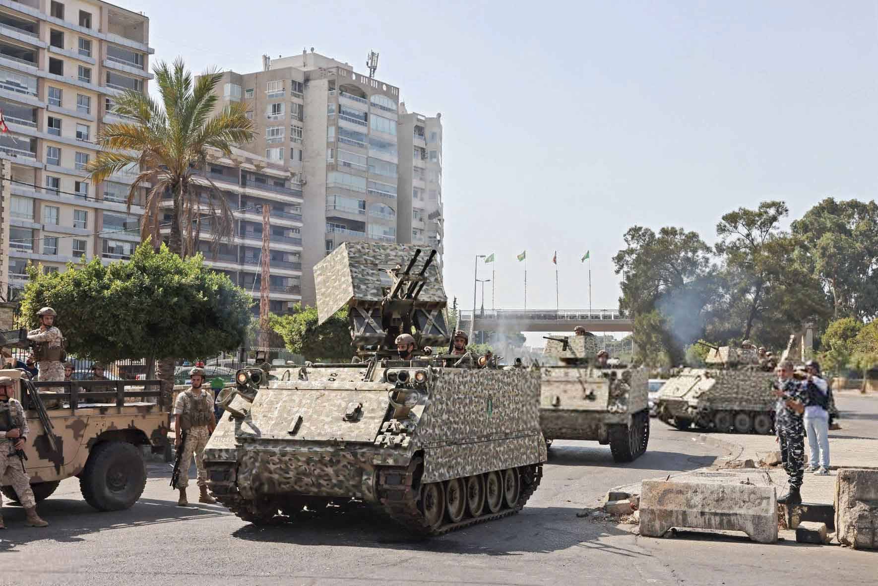 «اسرائيل» تكشف موقف لبنان الضعيف في محادثات «الترسيم»: يخشون اميركا !
تحذير غربي من فراغ بعد الانتخابات... وطلب افادة جعجع في حادثة الطيونة ؟
حملة غربية ــ اسرائيلية «لشيطنة» حزب الله في ملف المرفأ والبيطار لا يتراجع