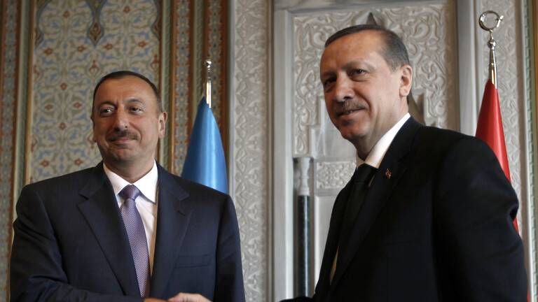 تدشين مطار دولي جديد في
قره باغ بحضور اردوغان وعالييف