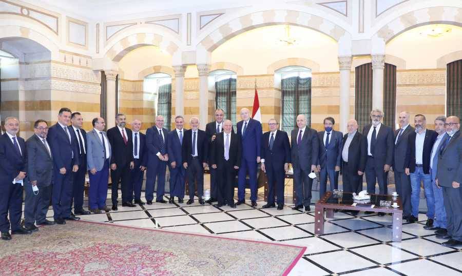 "حلول سريعة تحتاج إلى معالجات فوريّة"... ميقاتي يستمع من جمعية الصناعيين إلى مشكلات القطاع