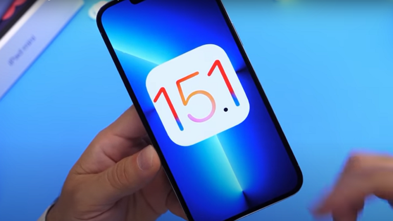 ما الذي تحمله نسخة iOS 15.1 الجديدة لهواتف آيفون؟