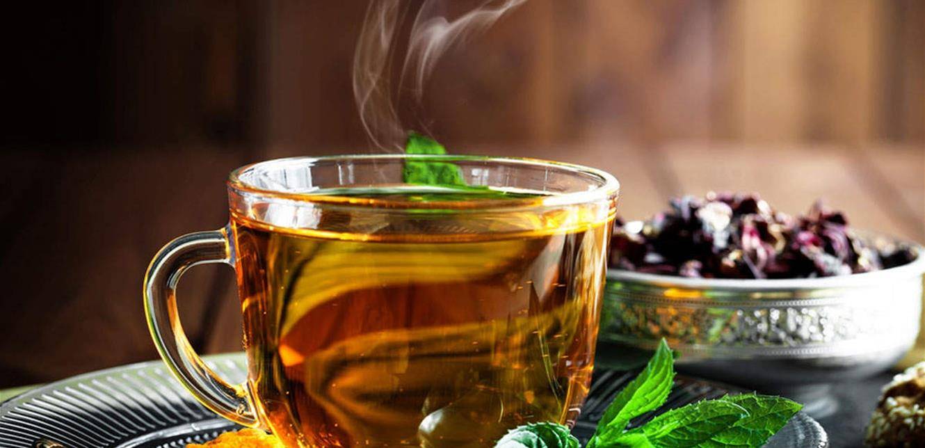 ما هي أنواع المشروبات المفيدة في الصباح؟