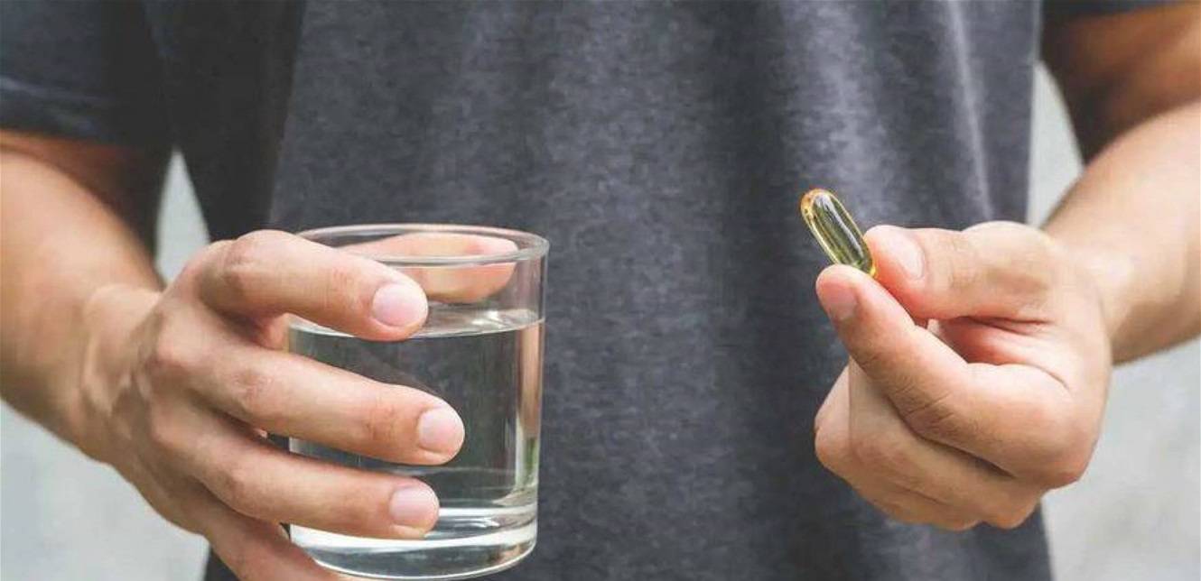 مكمّل غذائي يمنع كارثة قد تحدث في الدماغ
