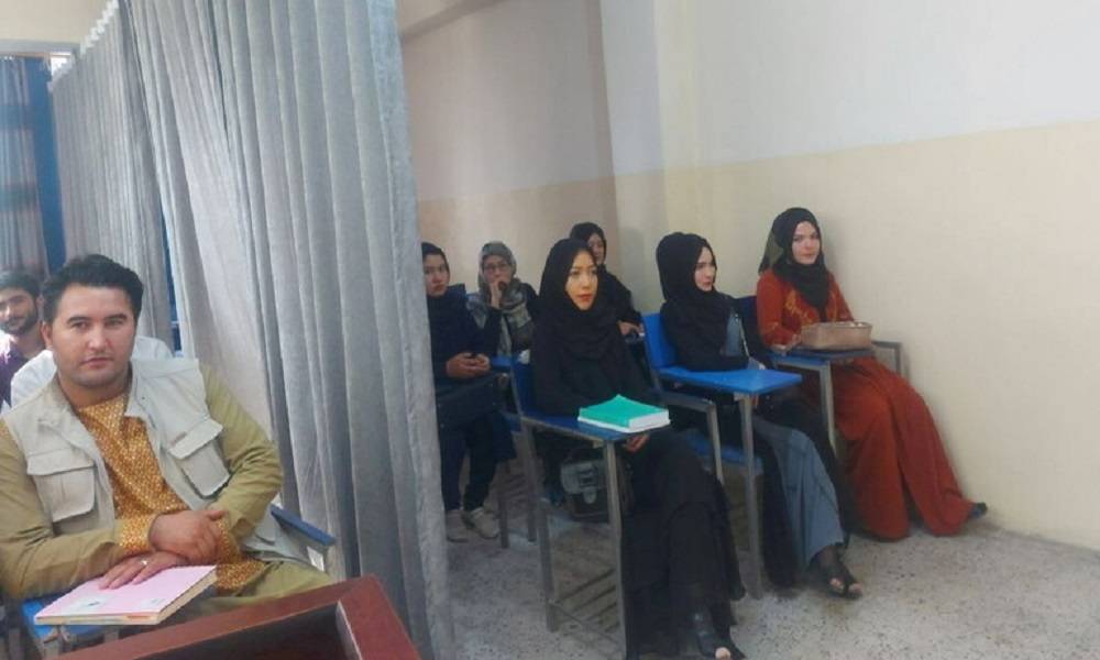 أفغانستان.. استعداد لإعادة فتح الجامعات