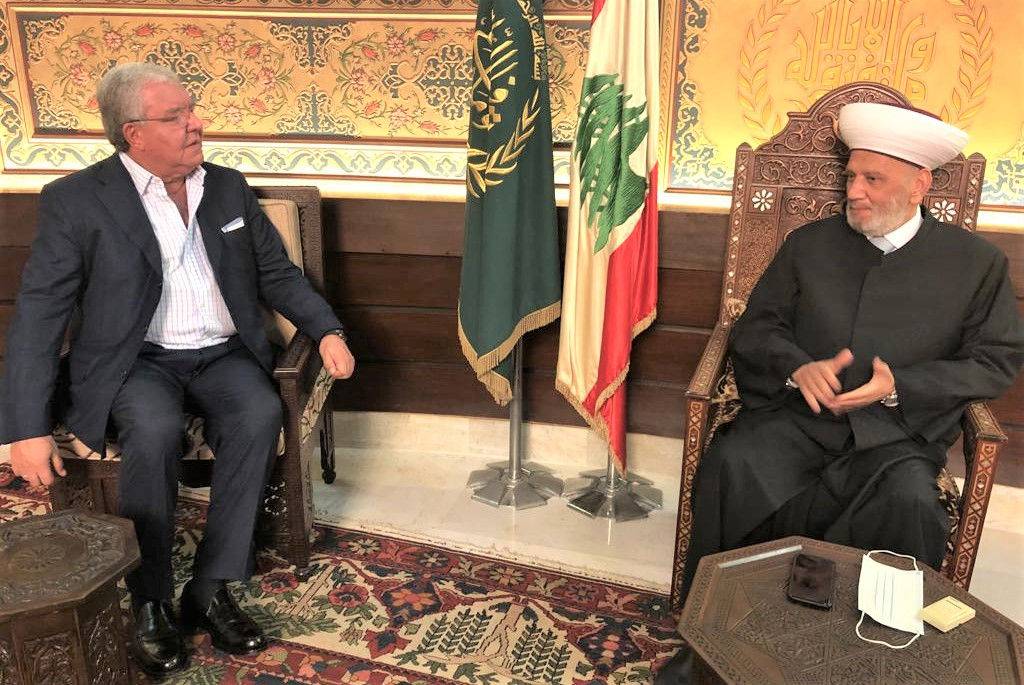 بعد تقديمه دعوى مخاصمة الدولة.. المشنوق في دار الفتوى