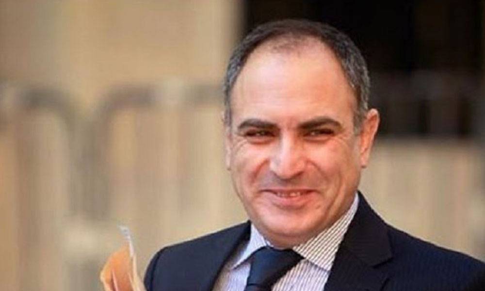 "ما بتقبل الاستقالة من بعبدا حتى ما يبيعها الرئيس".. أسود: يبقى السؤال هل يجب ام لا؟!