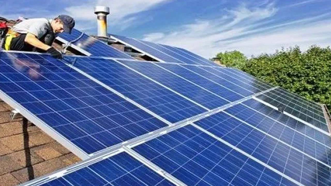 الشمس في لبنان للمقتدرين فقط ! 10 «أمبير» طاقة شمسيّة بين 2500 و3000 دولار