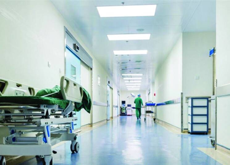 بدأ سريانه اعتباراً من 1-10-21 لاصرار المستشفيات والاطباء والمختبرات
«جمعية شركات الضمان» باشرت تطبيق التأمين الاستشفائي بـ «الفراش» دولار
مع تخفيض الفواتير من المستشفيات والاطباء والمختبرات وبوليصة التأمين