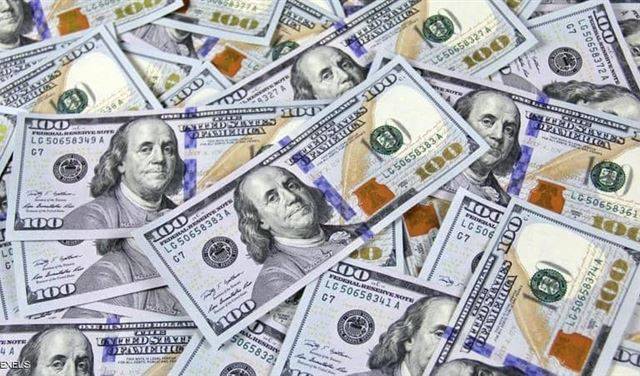 كم بلغ سعر صرف دولار السوق السوداء عصرا؟