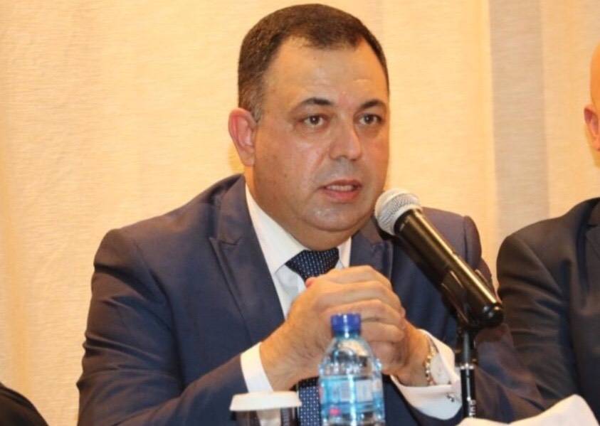 قرار القضاء قضاء على لعبة الكرة الطائرة