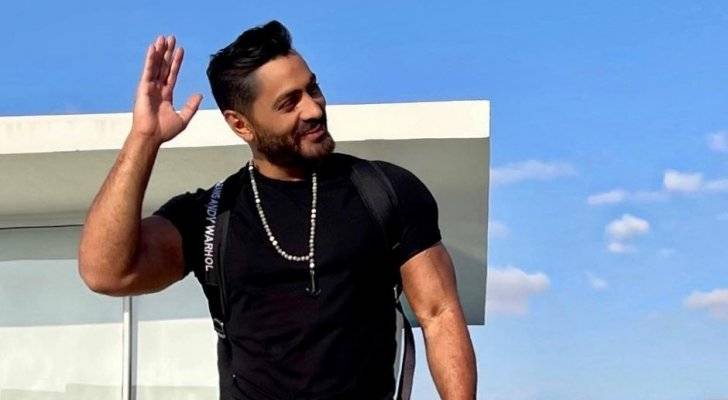 بالفيديو - تامر حسني يتصدر مواقع التواصل..والسبب؟