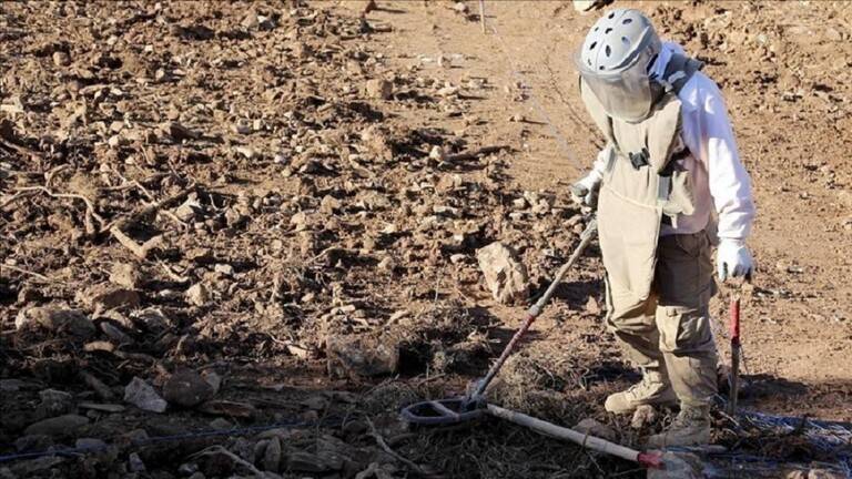 وفاة شاب بانفجار لغم في القنيطرة السورية