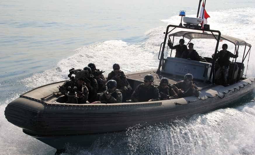 بالصور.. إحباط عملية تهريب أشخاص عبر البحر في طرابلس