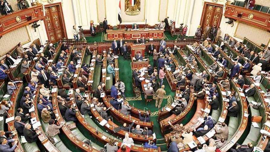 بعد إلغاء حالة الطوارئ في مصر
 البرلمان  يقر تعديلات تسمح 
بإحالة مدنيين إلى القضاء العسكري
