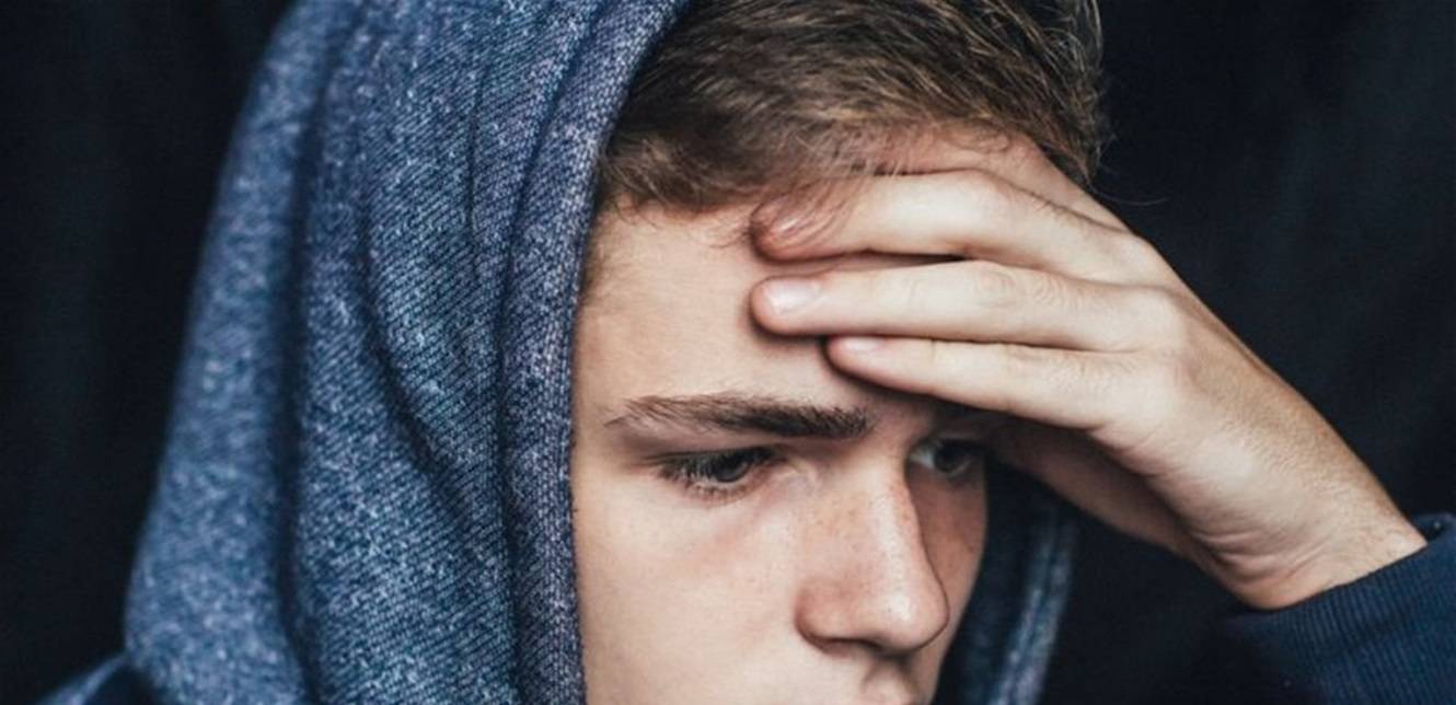هل انقطع التواصل بينك وبين ابنك المراهق؟... اليك هذه النصائح