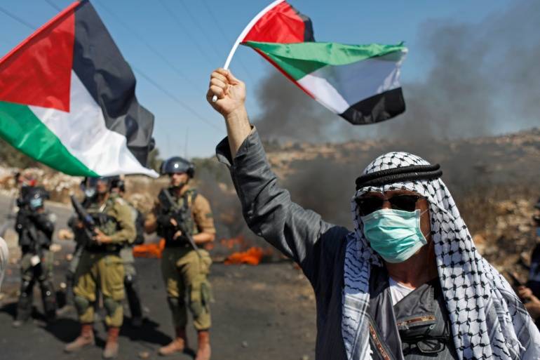 ردّي على المعترضين على الحيادِ الفلسطيني
