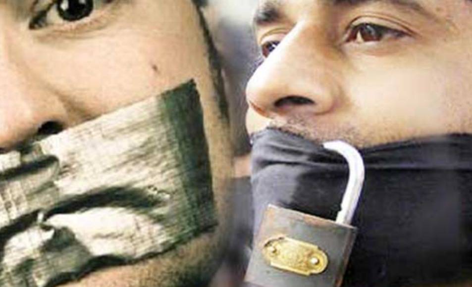 بين قرداحي وخاشقجي.. السعوديّة تستمرّ في سياسة
كمّ أفواه كلّ من يُعارضها... وحريّة التعبير في خبر كان!