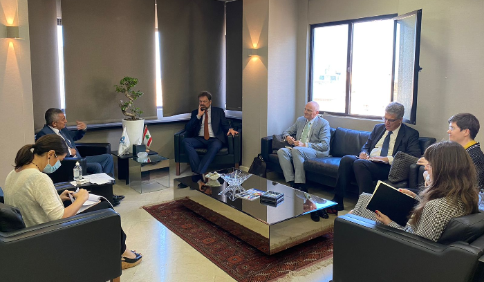 وزير المالية استقبل سفير ألمانيا وأعضاء الهيئة الوطنية للمفقودين وعرض مع طراف موضوع المفاوضات مع صندوق النقد