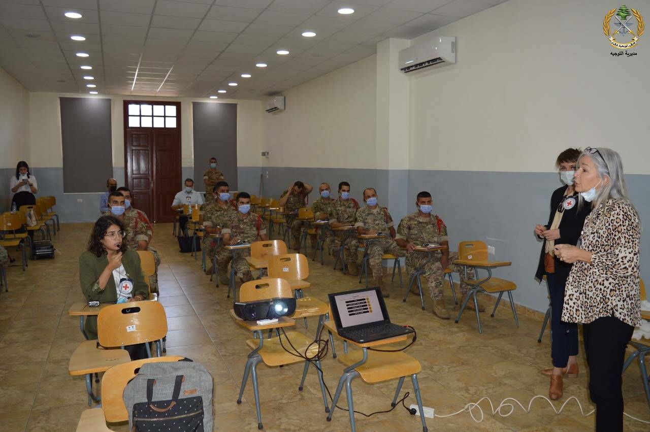 بالصور.. الجيش نظم ورشة عمل للعاملين في السجون
