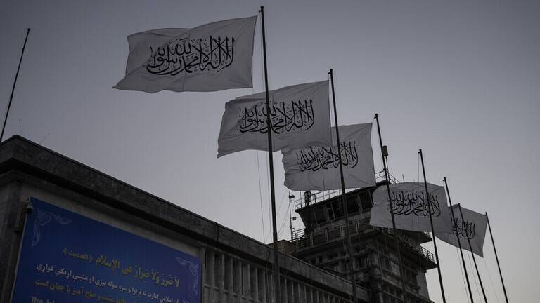 مقتل قيادي كبير في "طالبان" جراء الهجوم على المشفى العسكري في كابل أمس