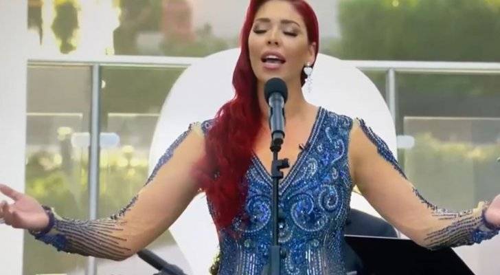 لاروسي تتألق في حفلها ضمن فعاليات إكسبو دبي
