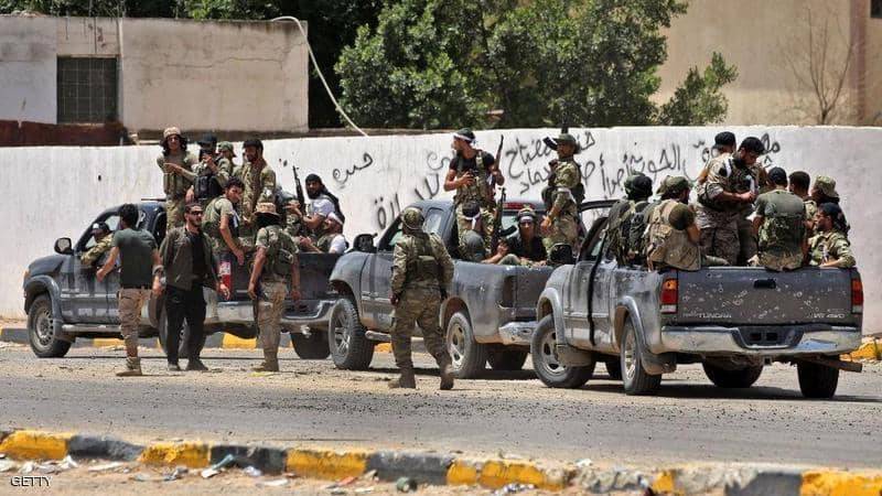 ميليشيات ليبية تعيد فتح الطريق الساحلي تحت ضغط دولي