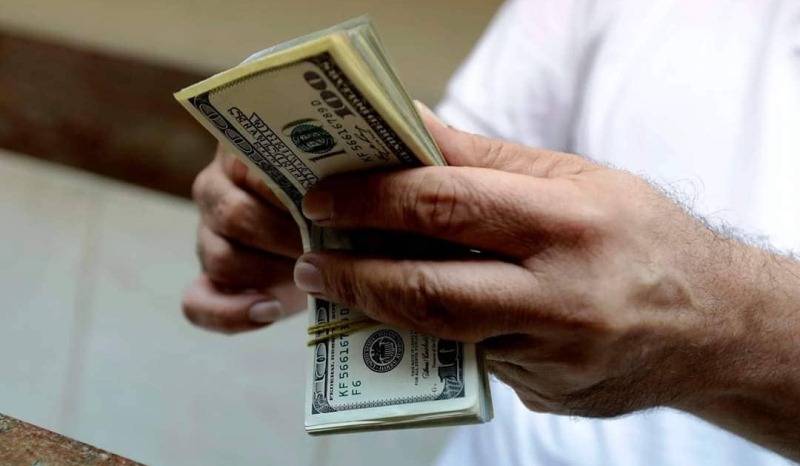 منصّة صيرفة... خبير اقتصادي يكشف نسبة التأثر في حال توقفت
