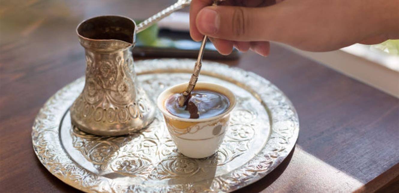 خبير تغذية يوضح كيفية تخزين القهوة بشكل صحيح