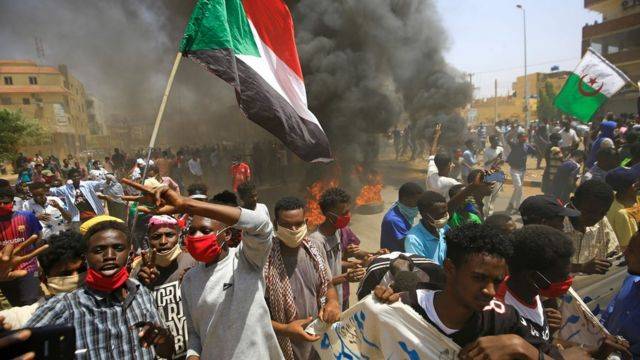 رايتس ووتش وأمنستي تدعوان السودان 
للإفراج عن المحتجزين فورا ووقف الاعتقالات