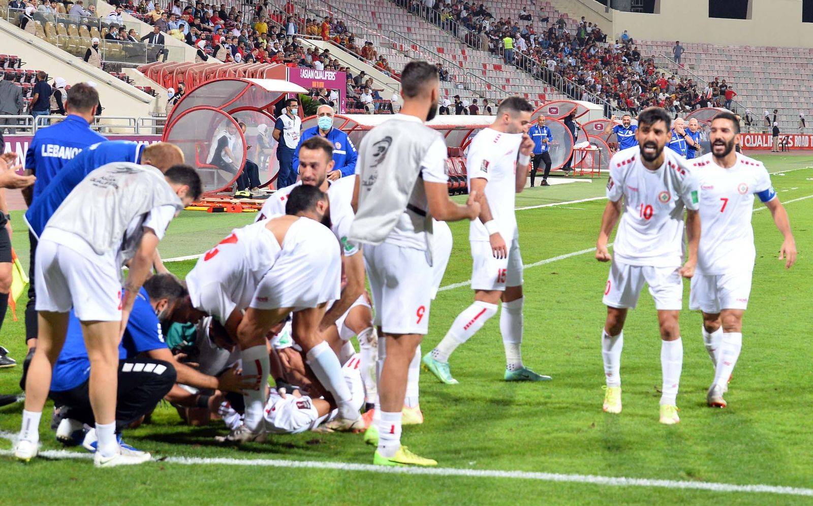 تصفيات المونديال: في أصعب مواجهة.. لبنان يلاقي إيران غدا بحكاية شهر "تشرين"