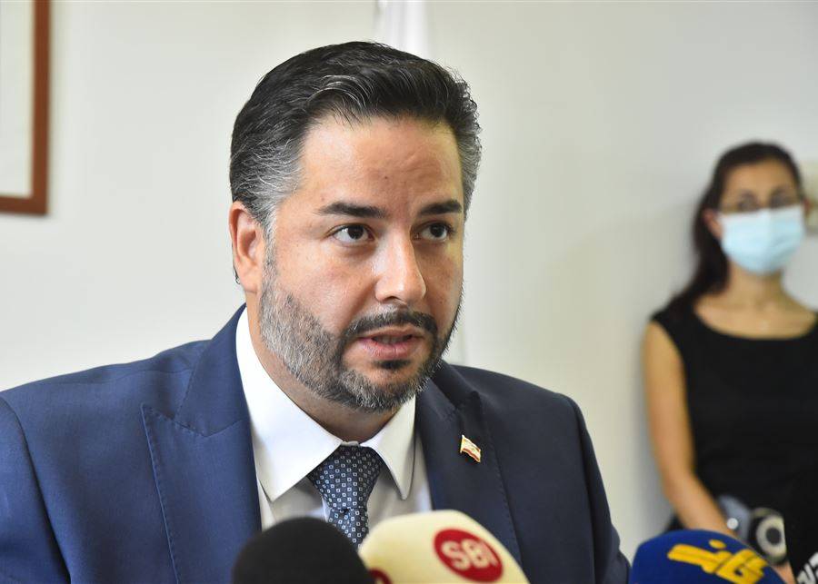 سلام: مسار الخروج من الأزمة موجع!