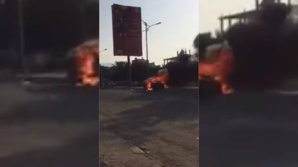 مقتل صحفية وطفلها بتفجير سيارة مفخخة في عدن