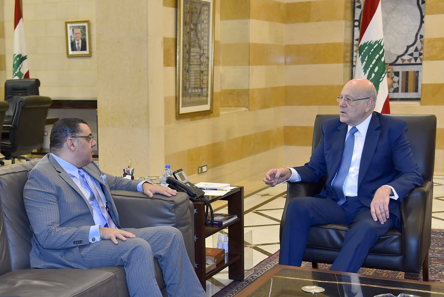 ميقاتي يؤكد موقفه من علاقة لبنان بدول الخليج ويبحث التطورات مع السفير المصري