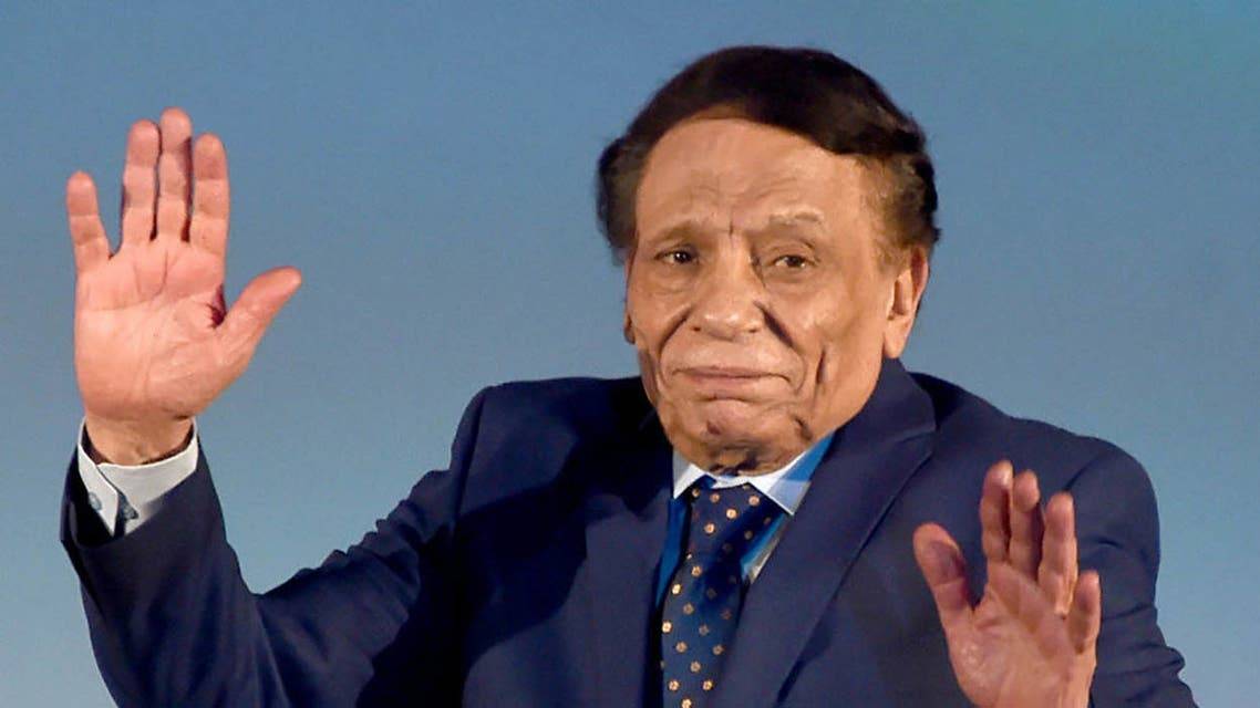هذه حقيقة اعتزال الممثل عادل إمام!