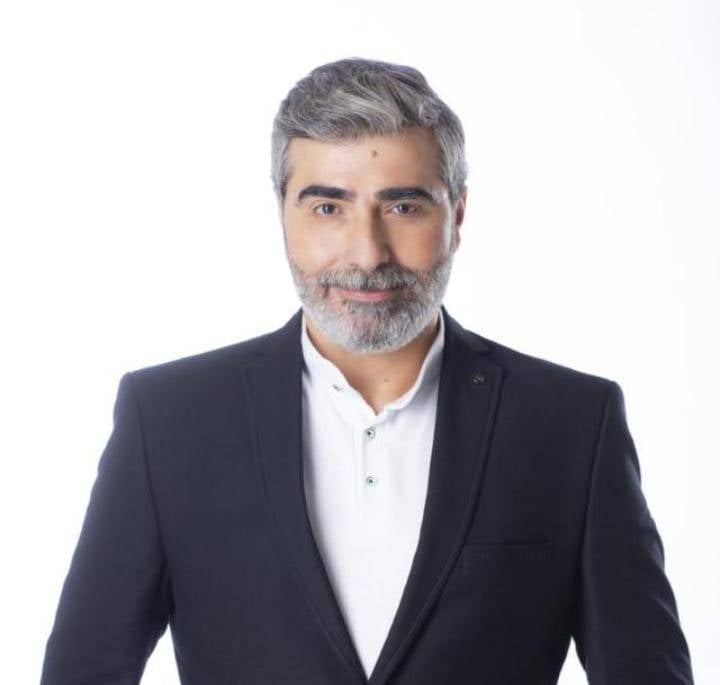 عمار شلق يحقق نجاحاً كبيراً في "المفاوض"