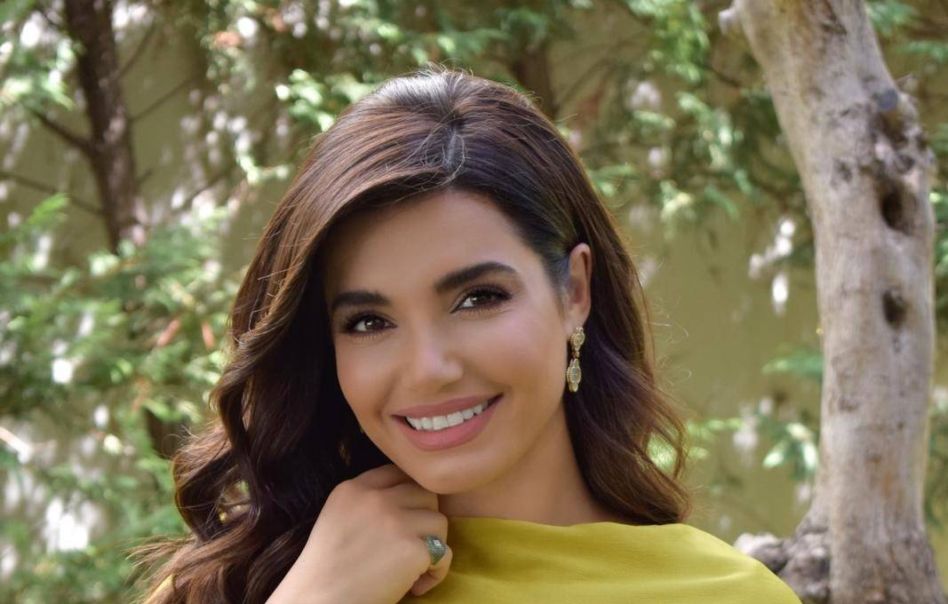 فيديو مضحك لليال الاختيار مع ابنها