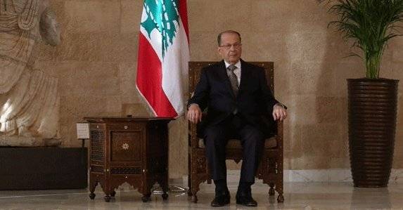 عون مستقبلاً وزير خارجية تركيا: لزيادة نسبة استيراد تركيا للمنتجات اللبنانية...  تشاووش أوغلو: نأمل في ان يتجاوز لبنان الازمة مع الخليج