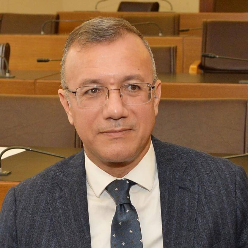 "قد يتم التوافق على تنظيم الانتخابات في أيار".. درويش: ملف البيطار شأن قضائي بحت